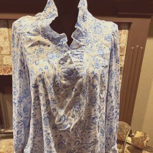 Blue and White Oriental Flower Top